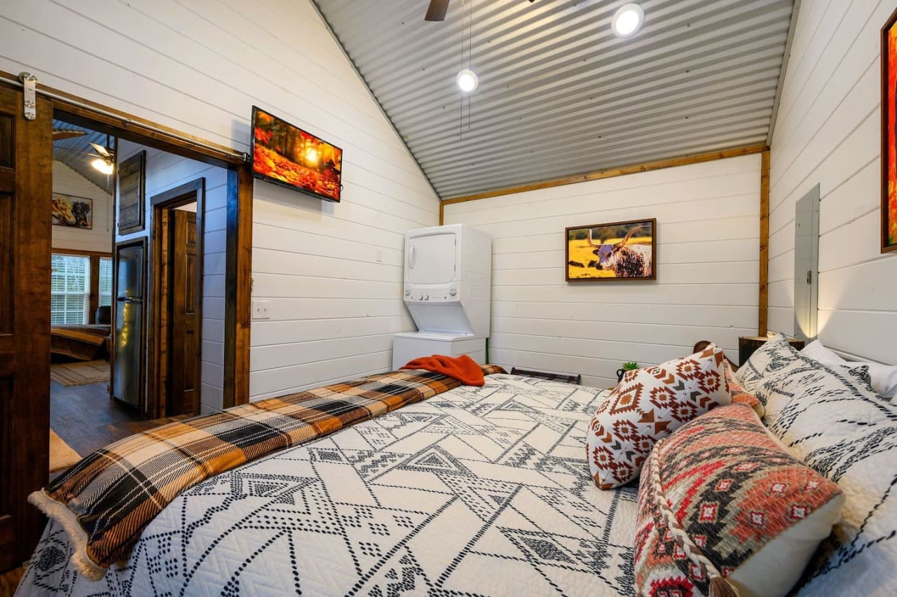 Cozy corners and sweet dreams – all in one bed.