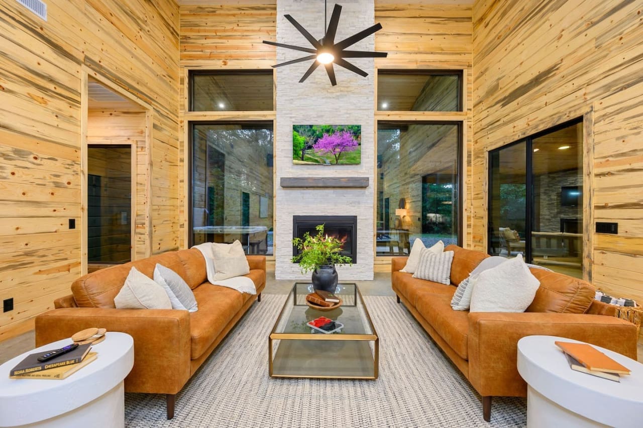 Where comfort meets style: our cozy living room.