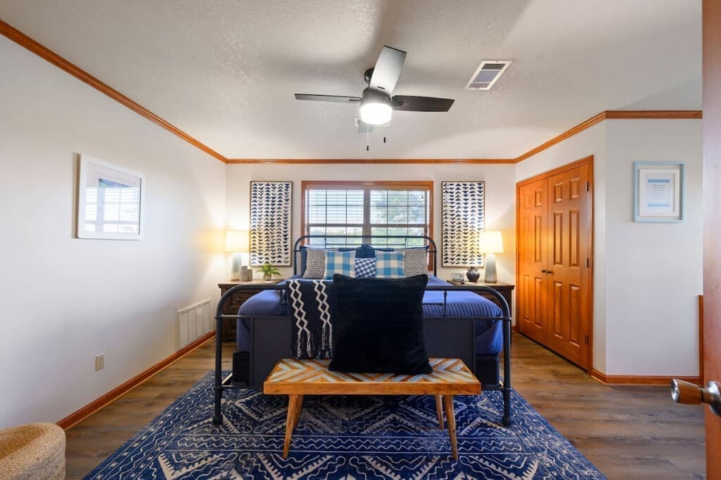 From plush bedding to charming decor, our cabin bedroom is designed for ultimate rest and relaxation.