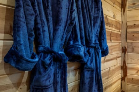 "This was by far our best Airbnb experience! The cabin was beautiful and so much more relaxing than we thought. I can’t recommend this place enough if you are looking for a nice relaxing vacation. The host was extremely responsive and helpful!" - Trey
