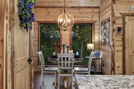 "The cabin was beautiful, well-maintained, and surrounded by nature. It provided the perfect getaway with all the amenities one could ask for. I can't wait to come back for another relaxing stay! Five stars! ⭐⭐⭐⭐⭐" - Anna