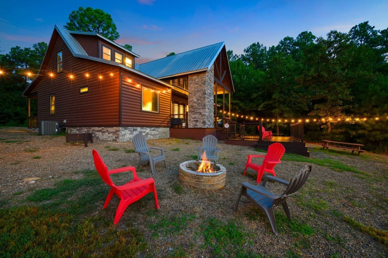 Gather around the fire pit in our backyard and let the warmth of the flames and good company create unforgettable nights.