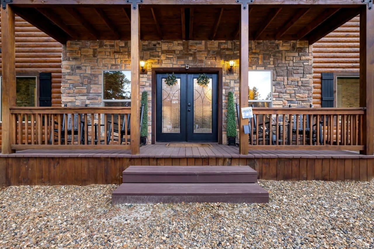 Every porch step is an invitation to relax and unwind.