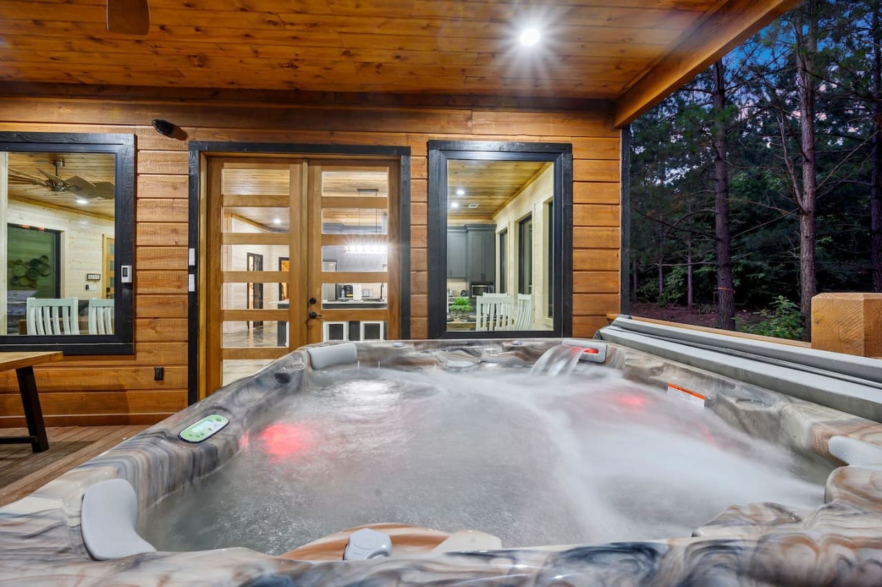 Bubbles and bliss—every day feels like a mini getaway!