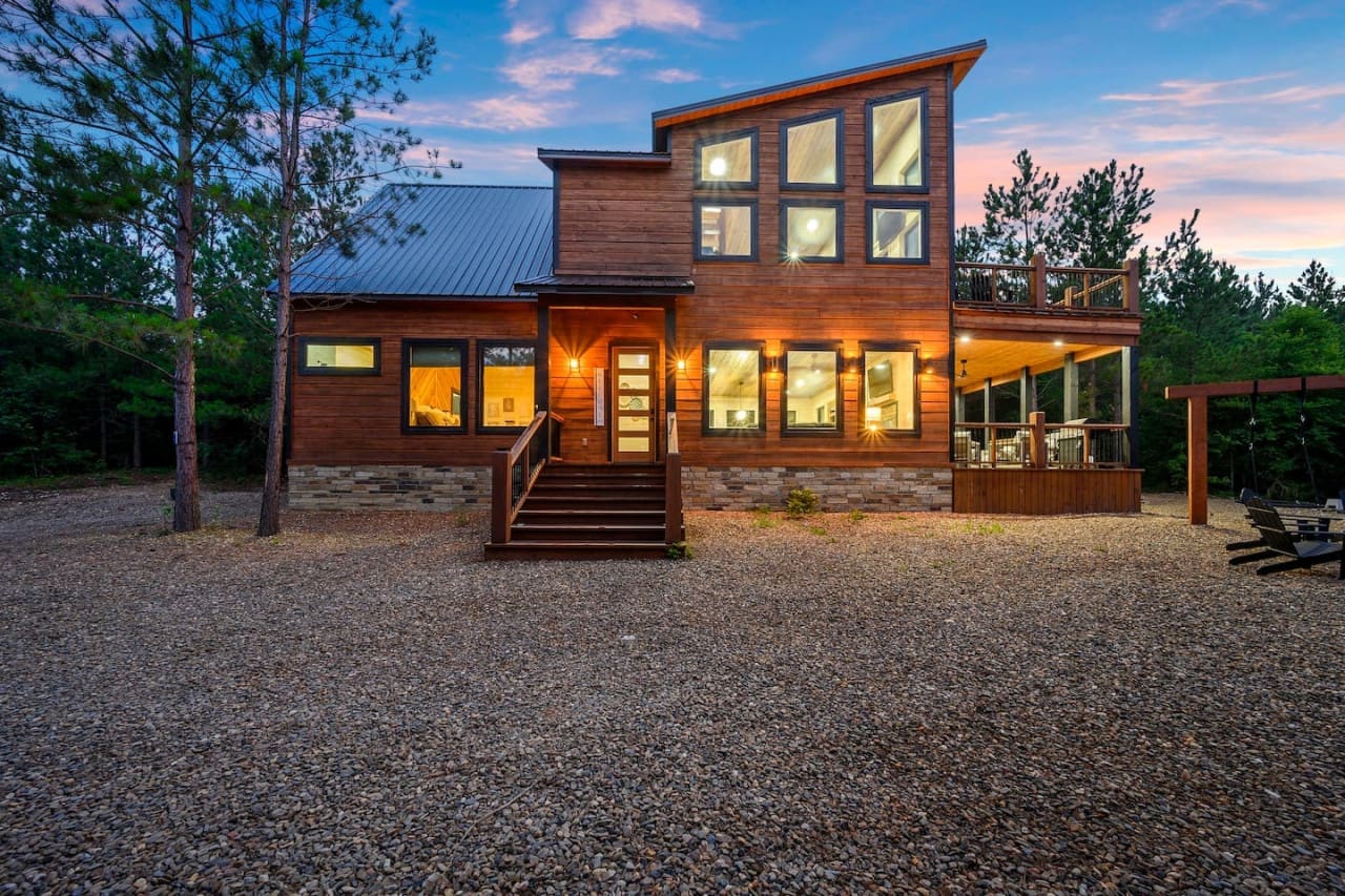 Where nature meets comfort—our backyard paradise!