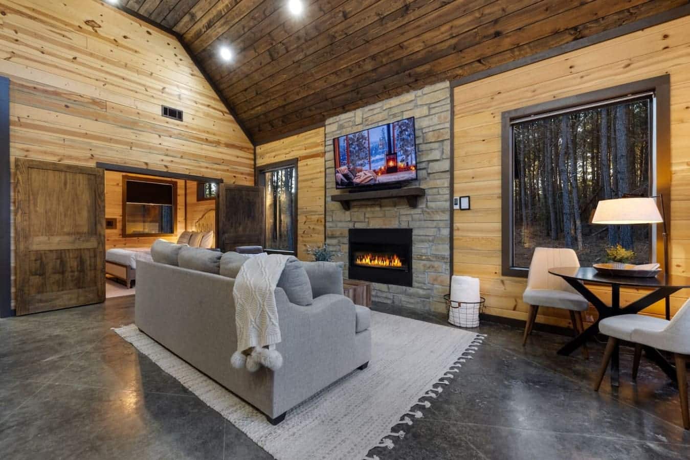 A perfect blend of comfort and class in the heart of the woods.