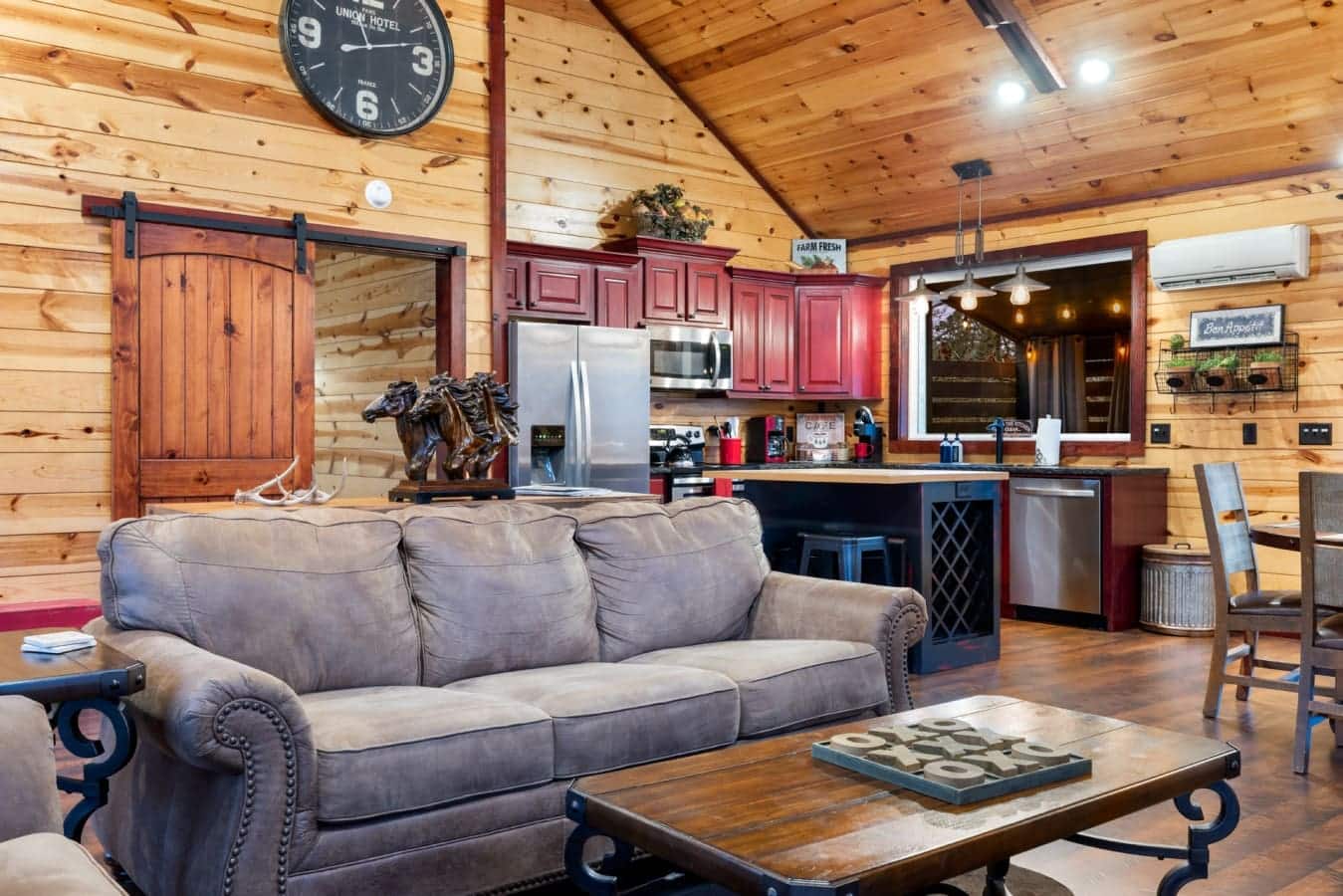 The cabin design blends rustic elements with modern comforts for a relaxing stay.