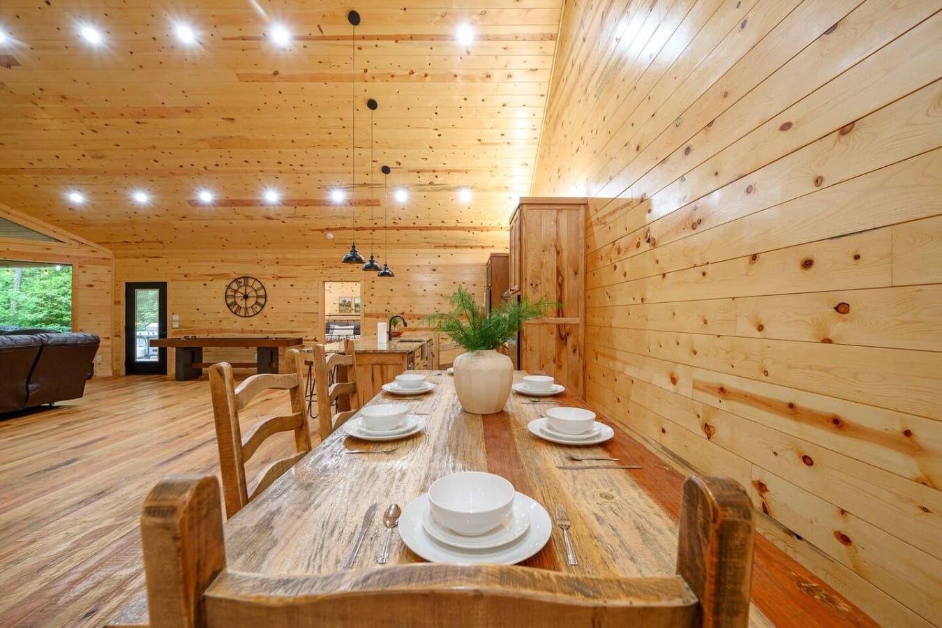 Simple meals, memorable moments around the table.