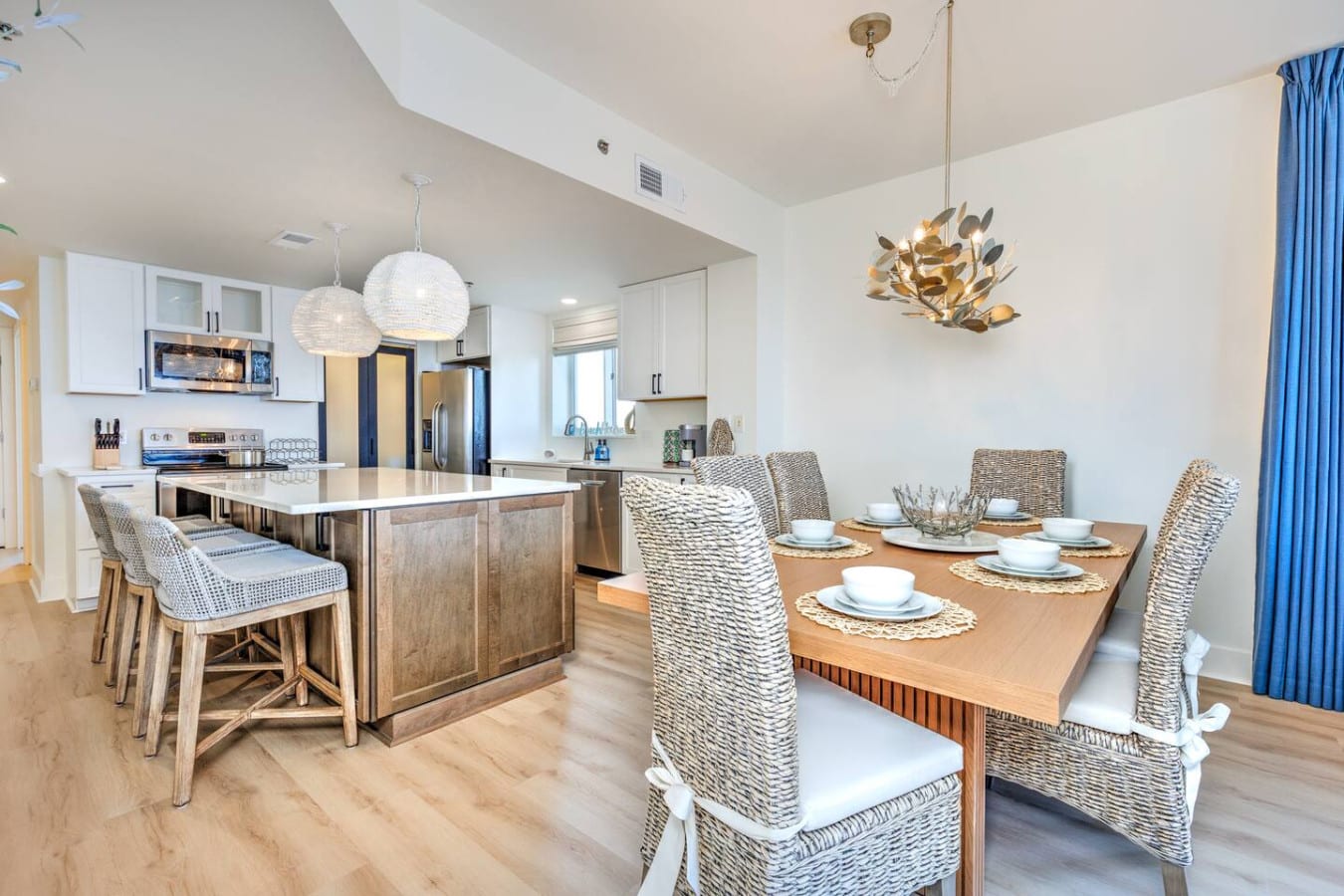 Coastal charm and comfort meet in this cozy space.