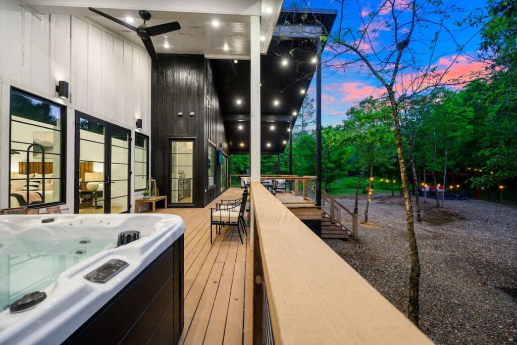 Wind down the day with a soak under the stars.