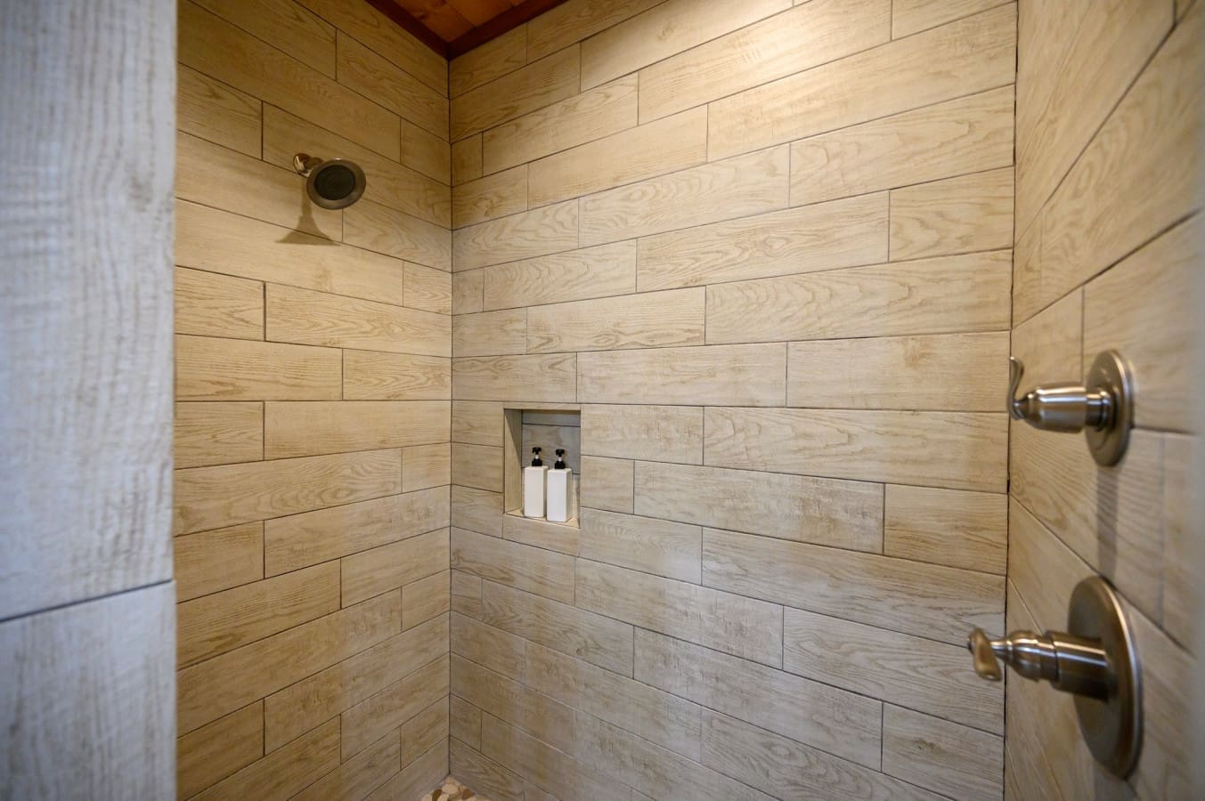 Easily accessible half bath, ideal for guests.