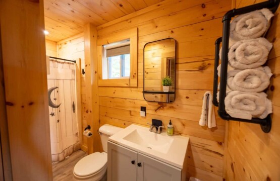 Fresh air, cozy cabin, and a warm shower after lake adventures.