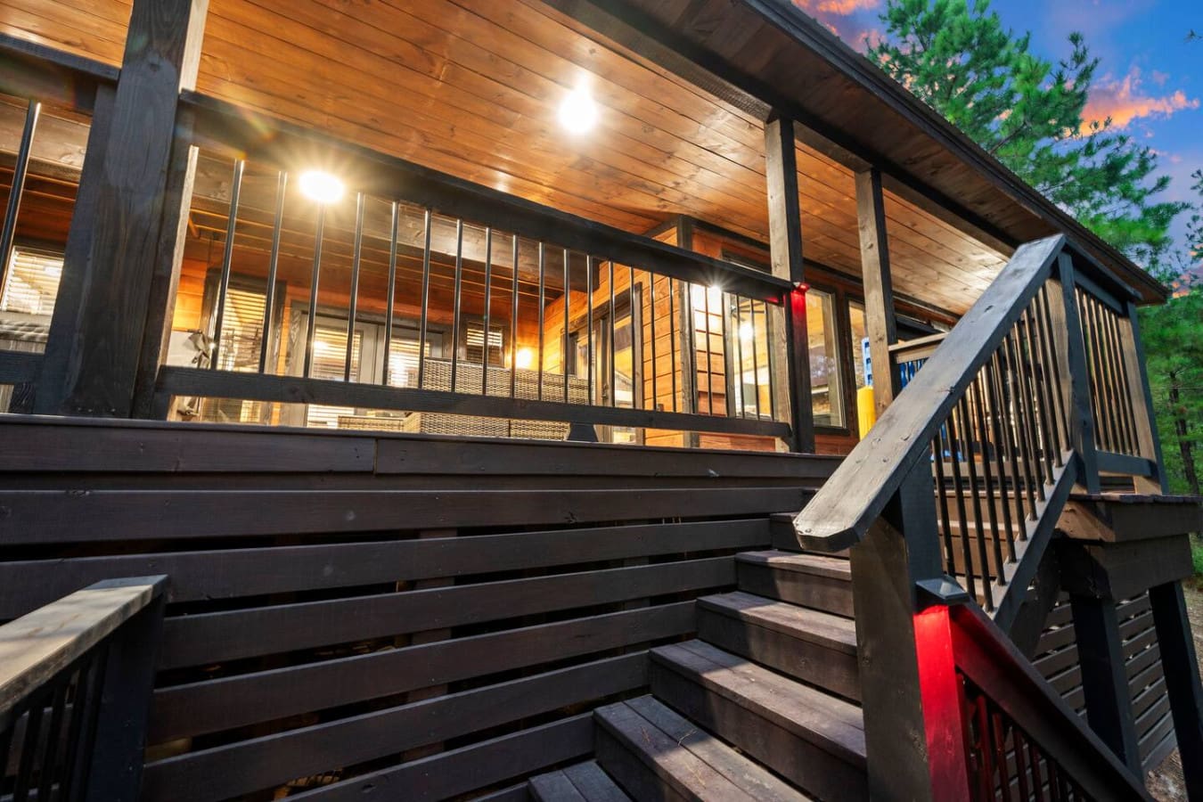A cabin made for connection and calm.