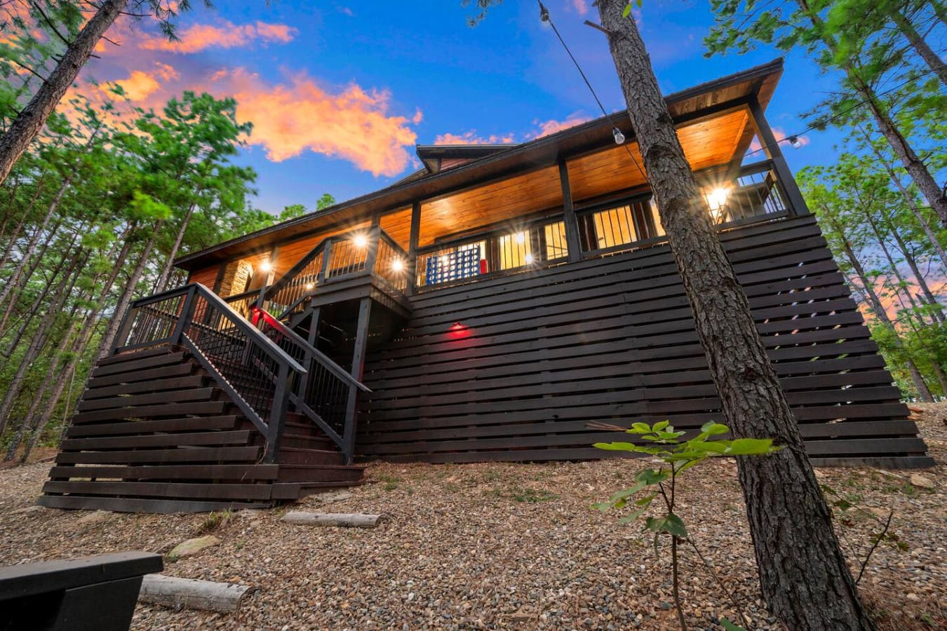A cabin woven into the wild.