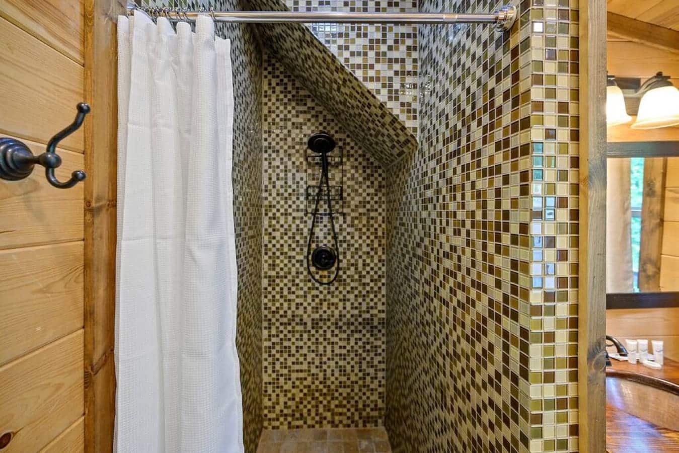 Awaken your senses with a touch of nature in every shower.