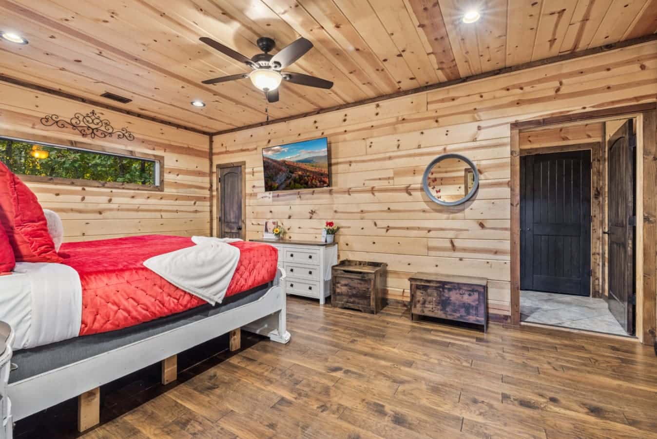 When relaxation meets entertainment: bedroom bliss!