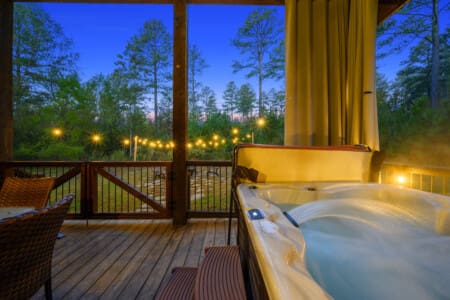 Daydream Chalet Jacuzzi: where relaxation meets rejuvenation.