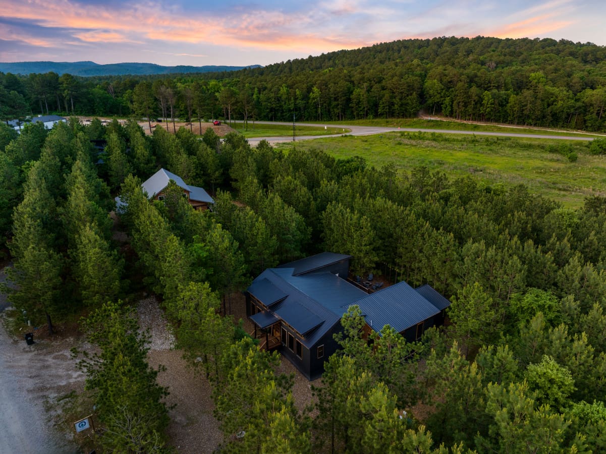 Aerial perspectives reveal the beauty of our cabin escape. 🕊️🌲