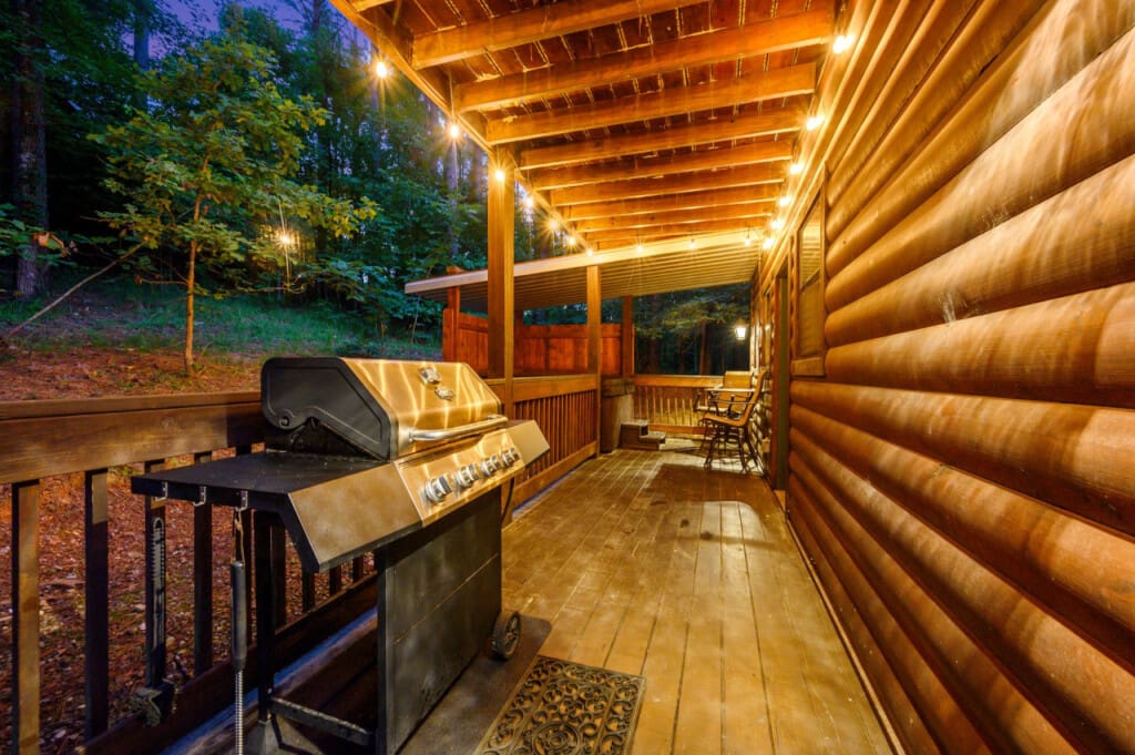 Create backyard memories with our high-performance grill.