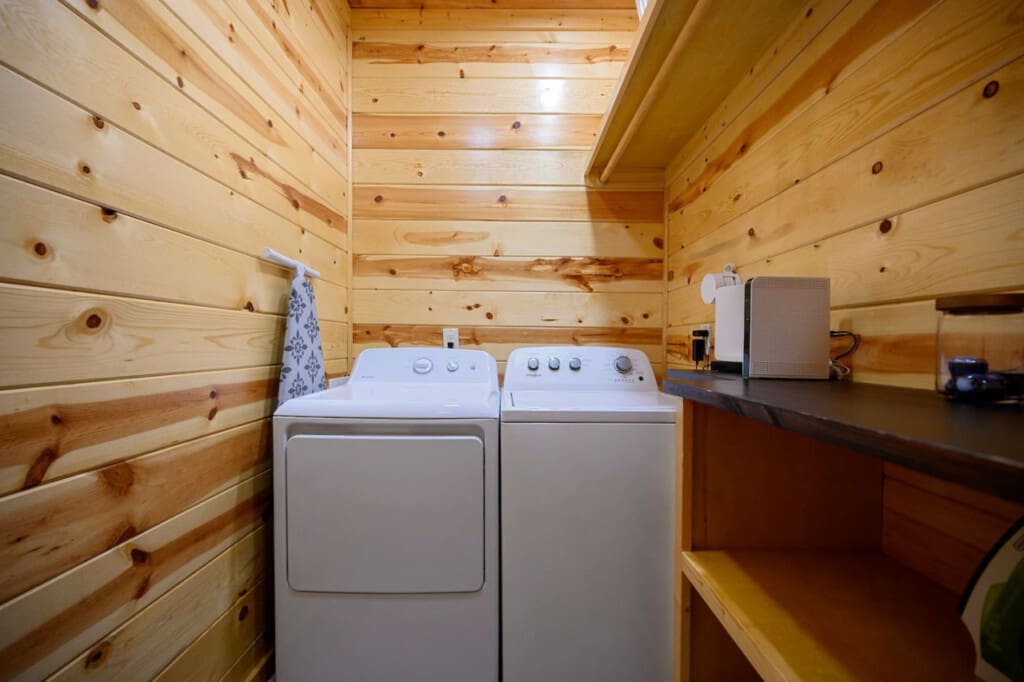 Make laundry day a breeze with a well-organized and efficient space.