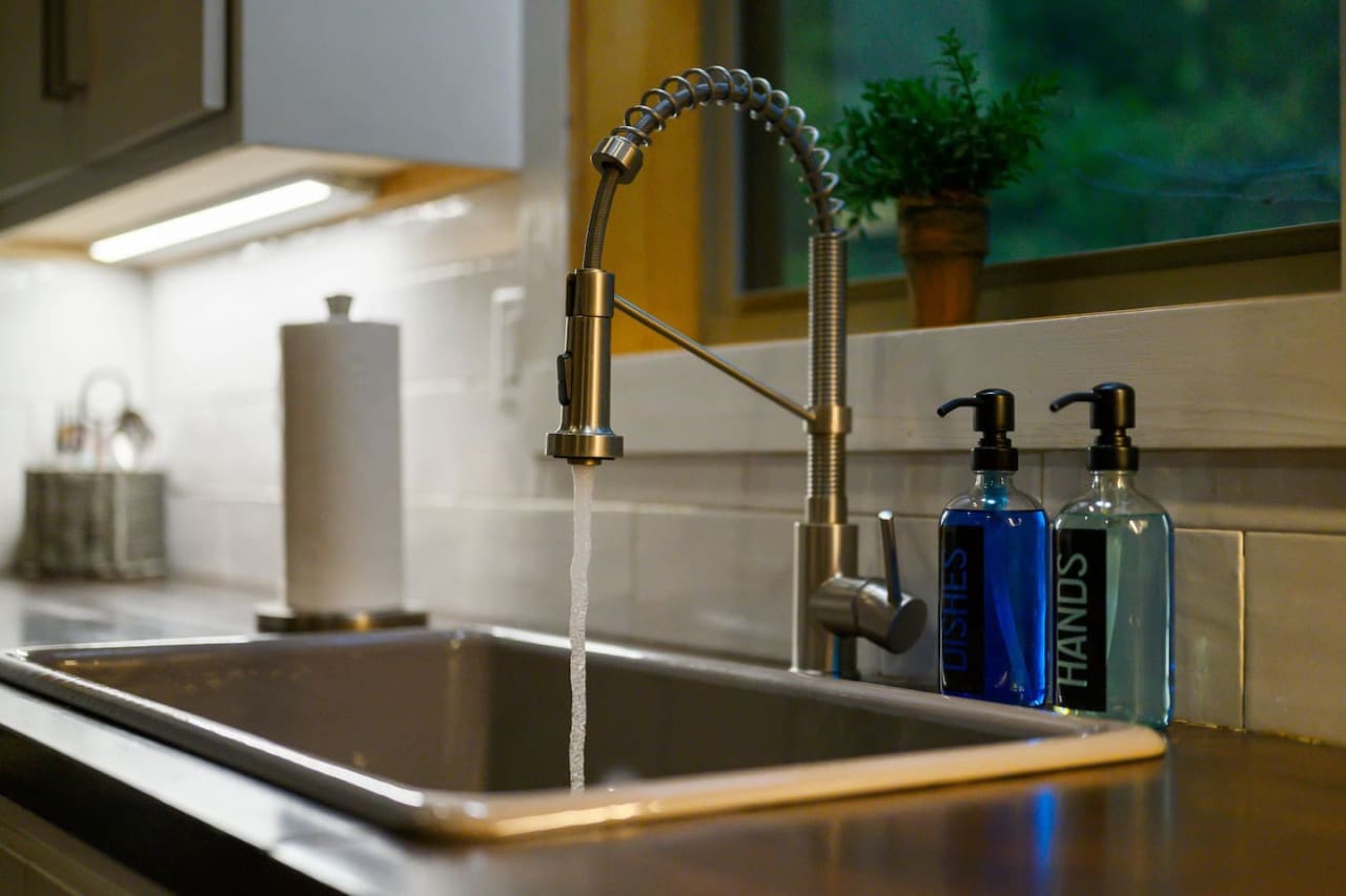 Upgrade your kitchen with a faucet that blends style and functionality effortlessly.