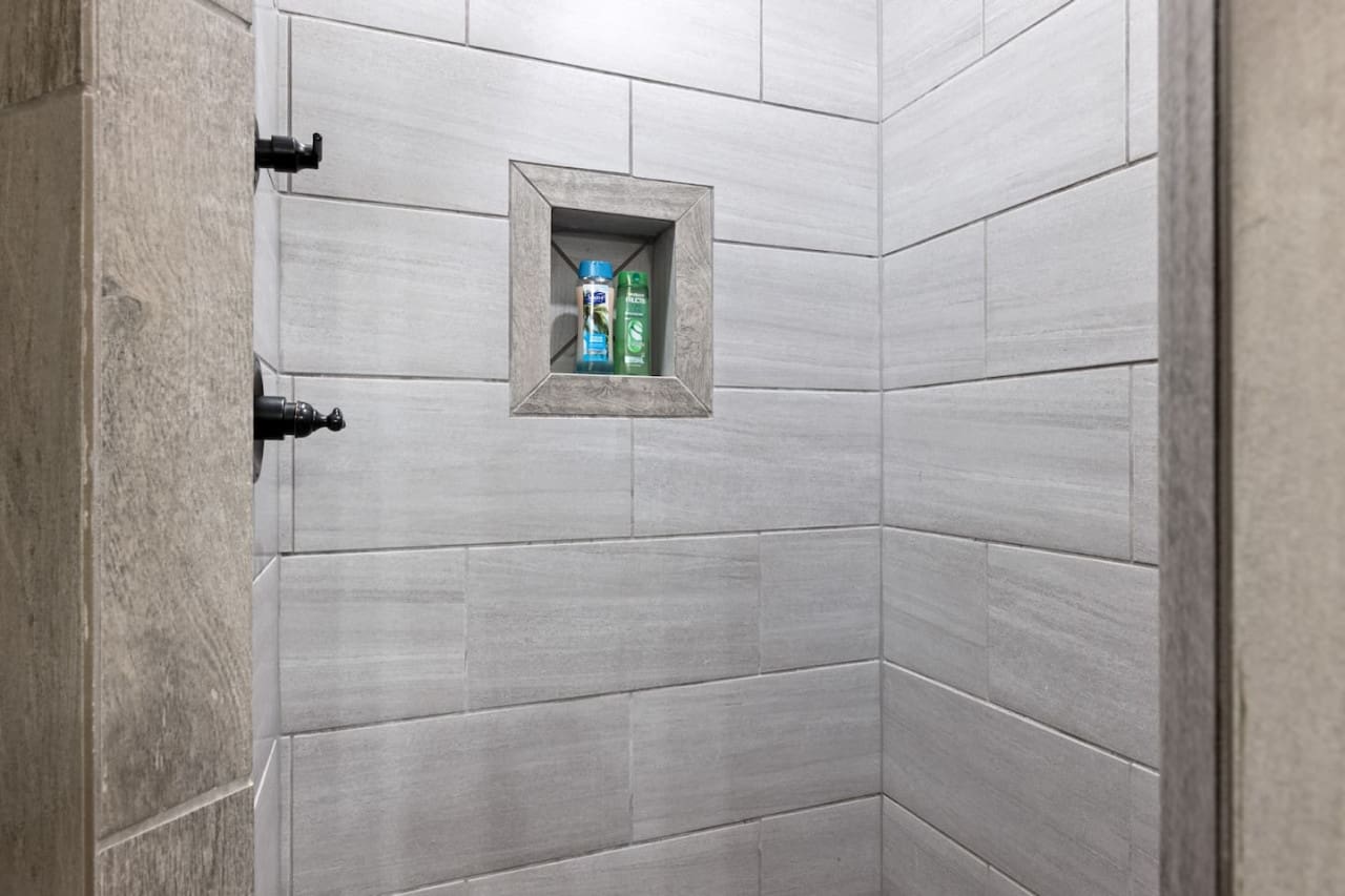 Transforming the everyday into an oasis—one tile at a time.
