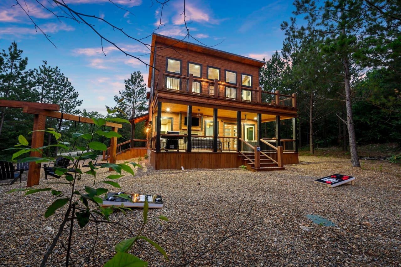 Surrounded by beauty and serenity, this cabin view is everything!