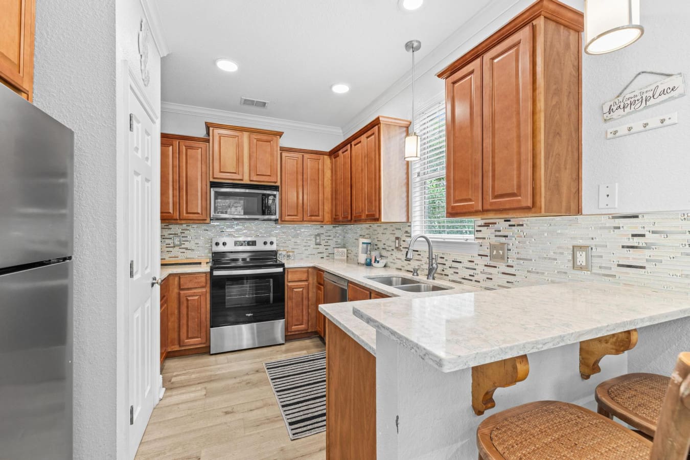 Whether you're a chef or a snacker, this kitchen has you covered.
