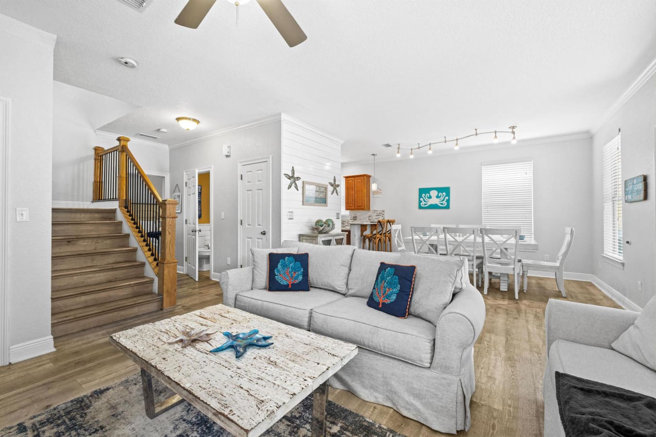 Whether it’s board games or nap time, the living room’s got you covered