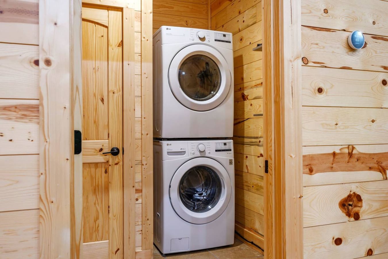 Keep things fresh with a full-size washer and dryer.