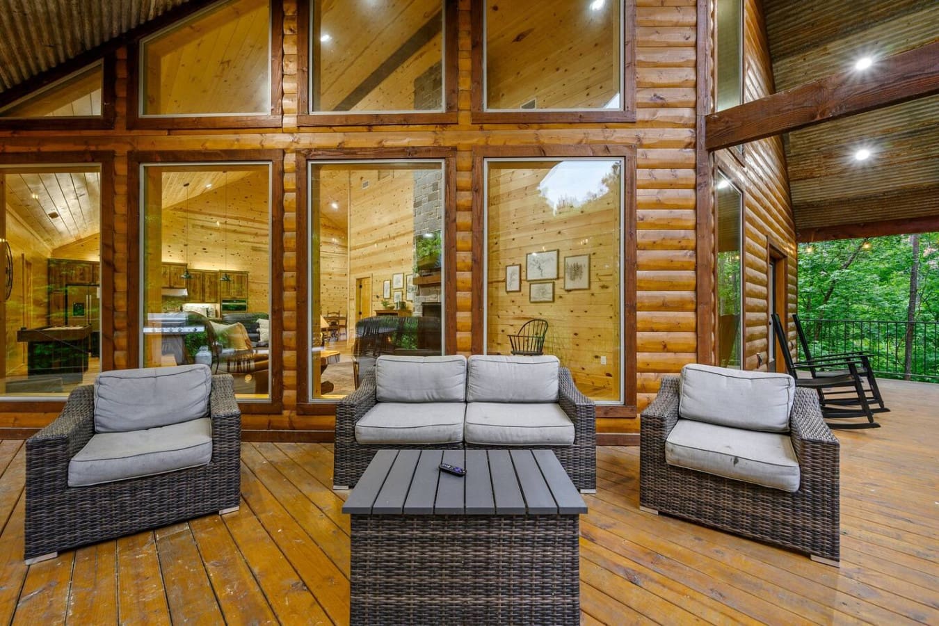 Outdoor lounging never looked so good.