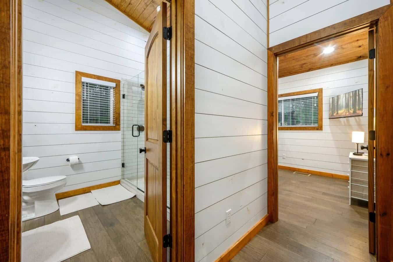 Crisp lines, warm wood, and a seamless transition from rest to refresh