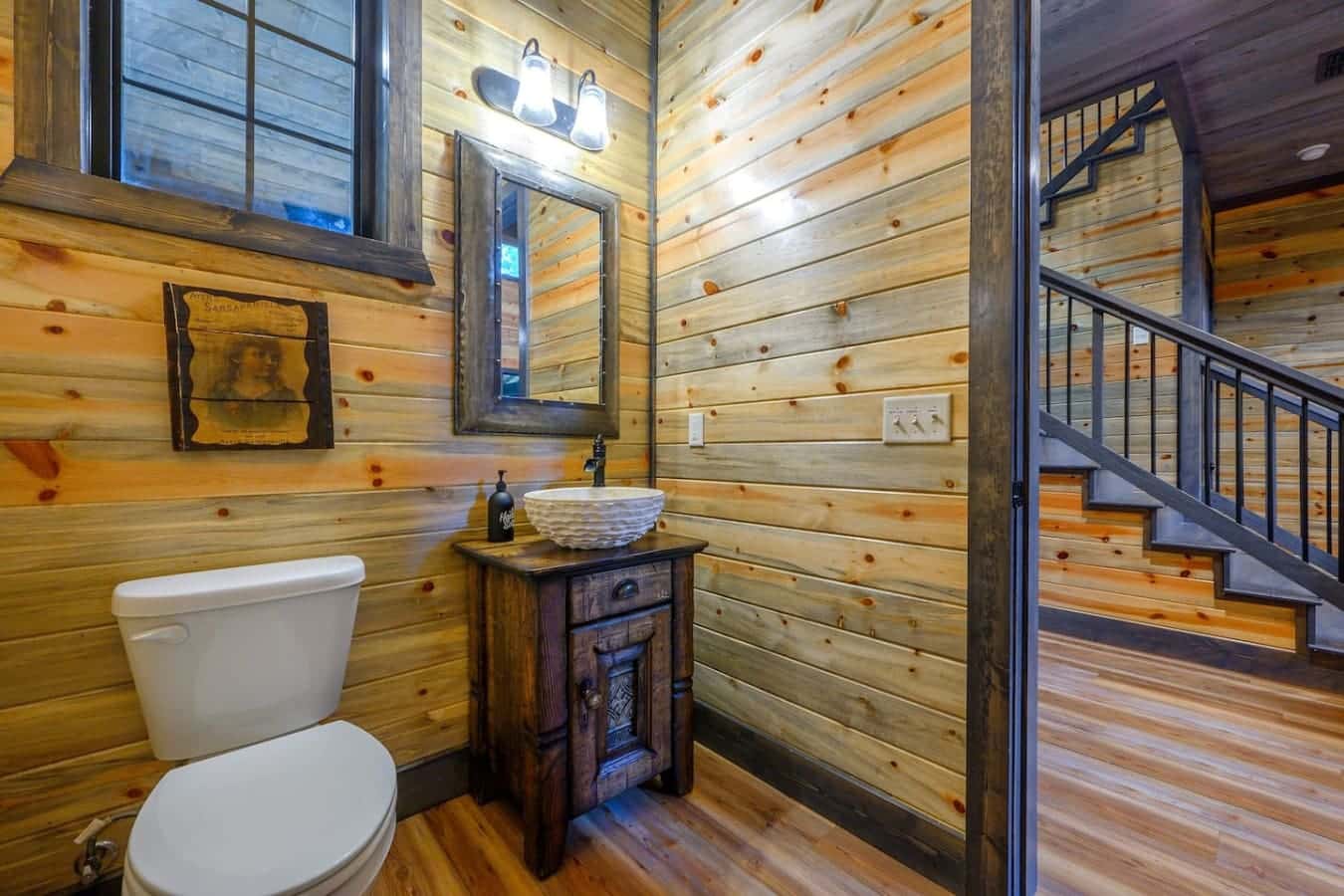 Even the smallest spaces deserve a cabin-worthy glow.