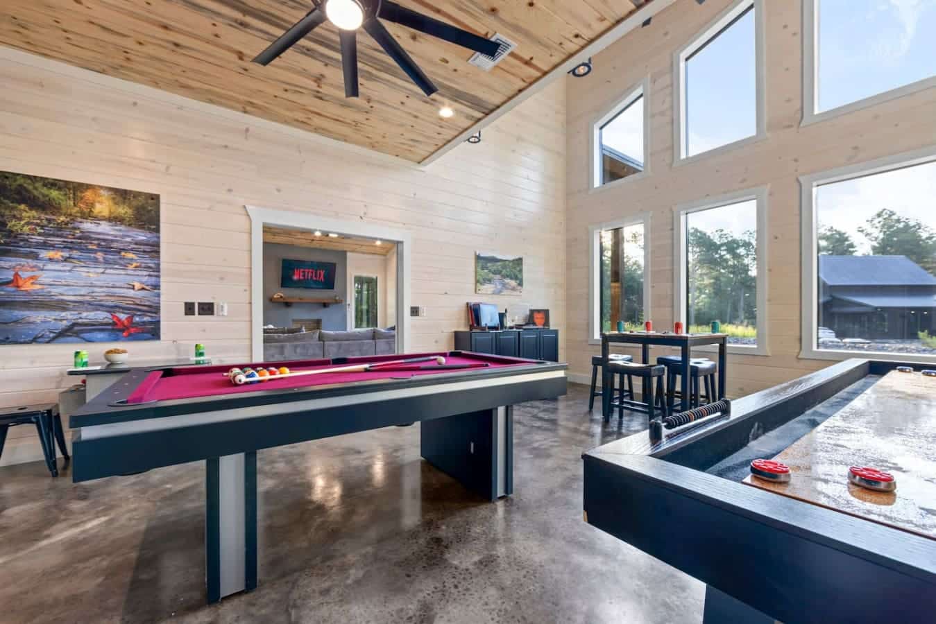 Play all day, relax all night — your perfect cabin escape.