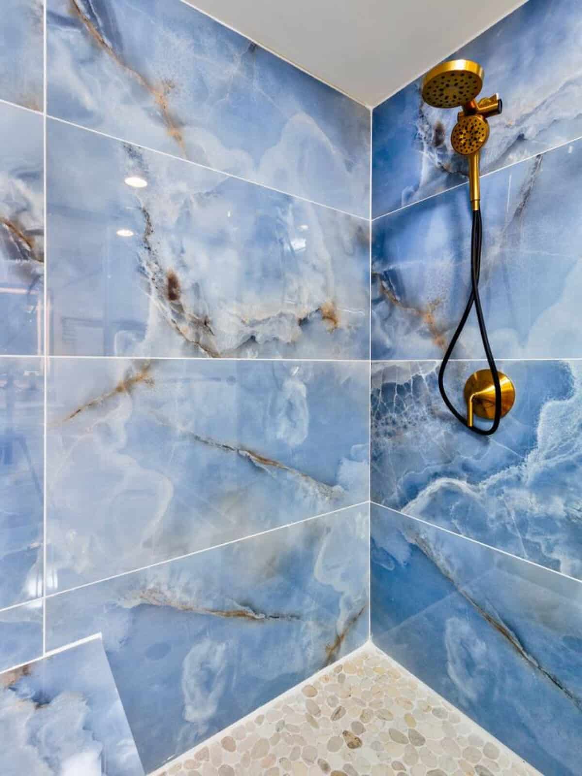 Wash away the sand and sun in this sleek shower.