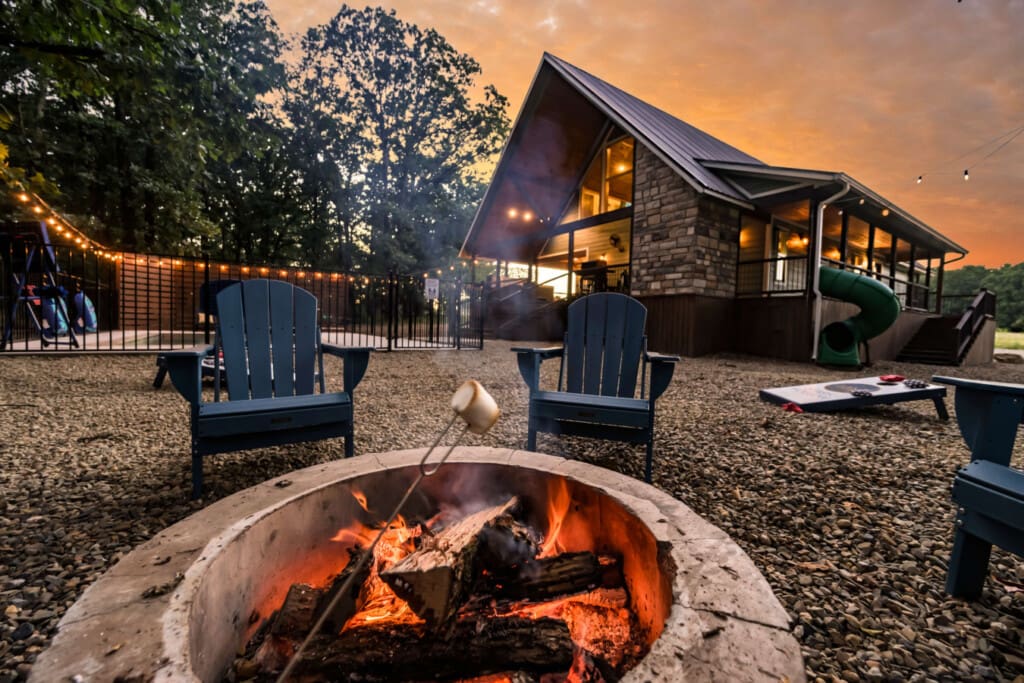 A cabin-firepit-sunset-smores-fun.jpg
