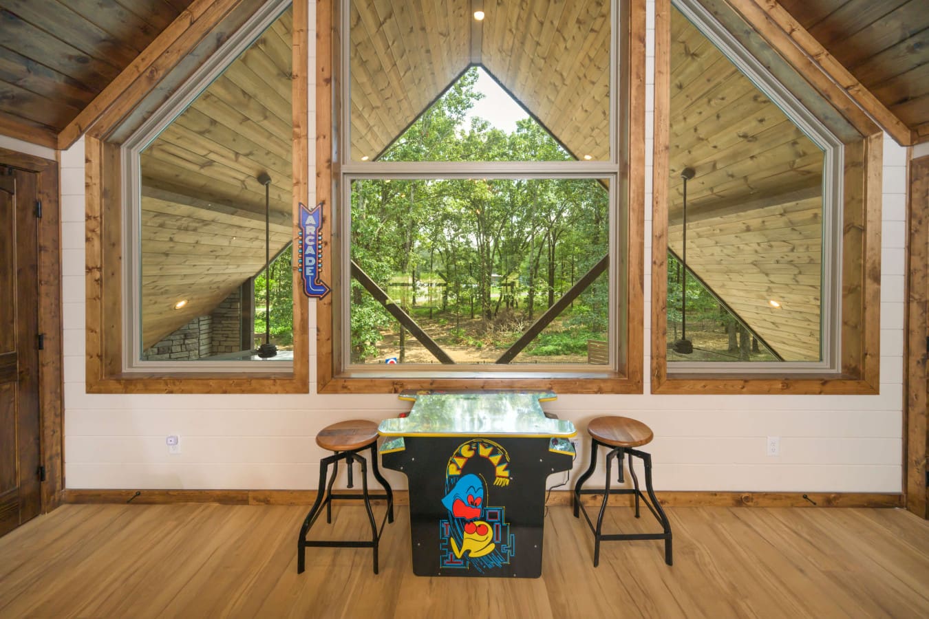 A woodland-arcade-view-with-retro-vibes.jpg