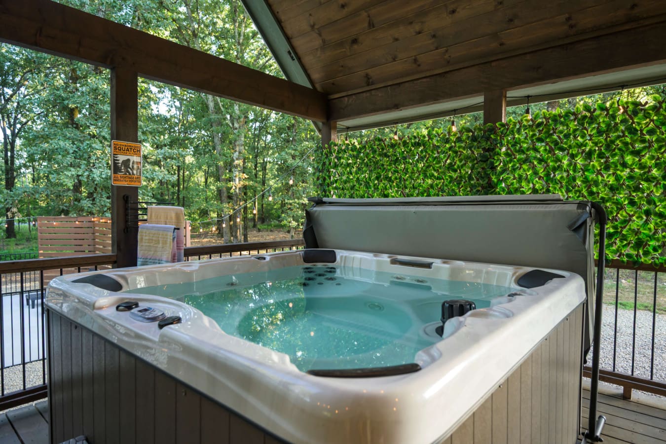 A hot-tub-deck-forest-private-retreat.jpg