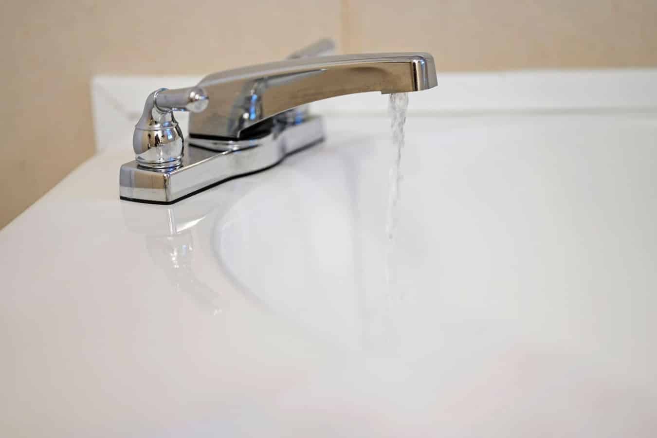 Clean, modern fixtures make getting ready feel effortlessu2014no awkward sharing required.