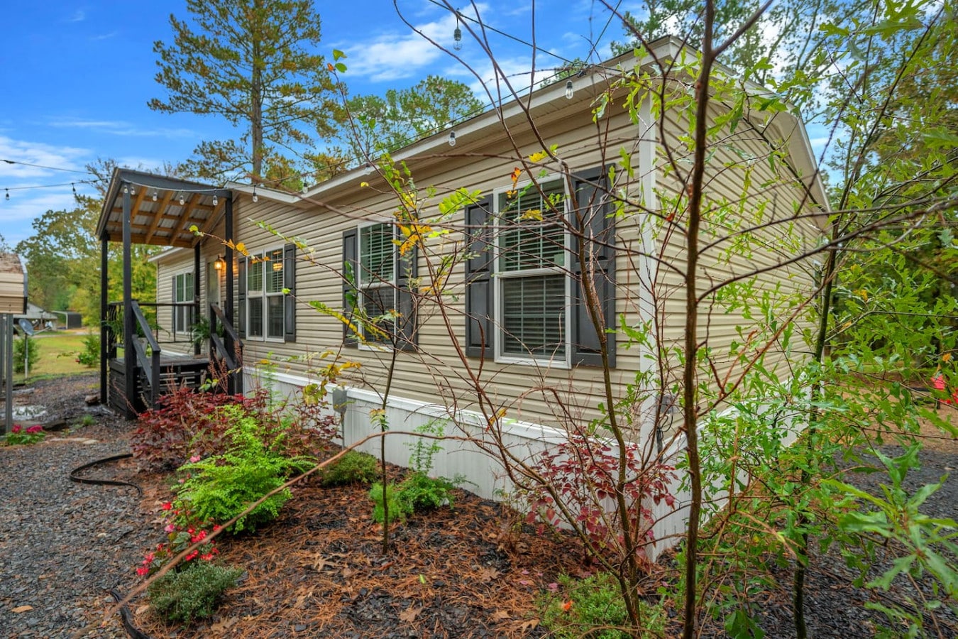The perfect cabin hideaway for rest and adventure.