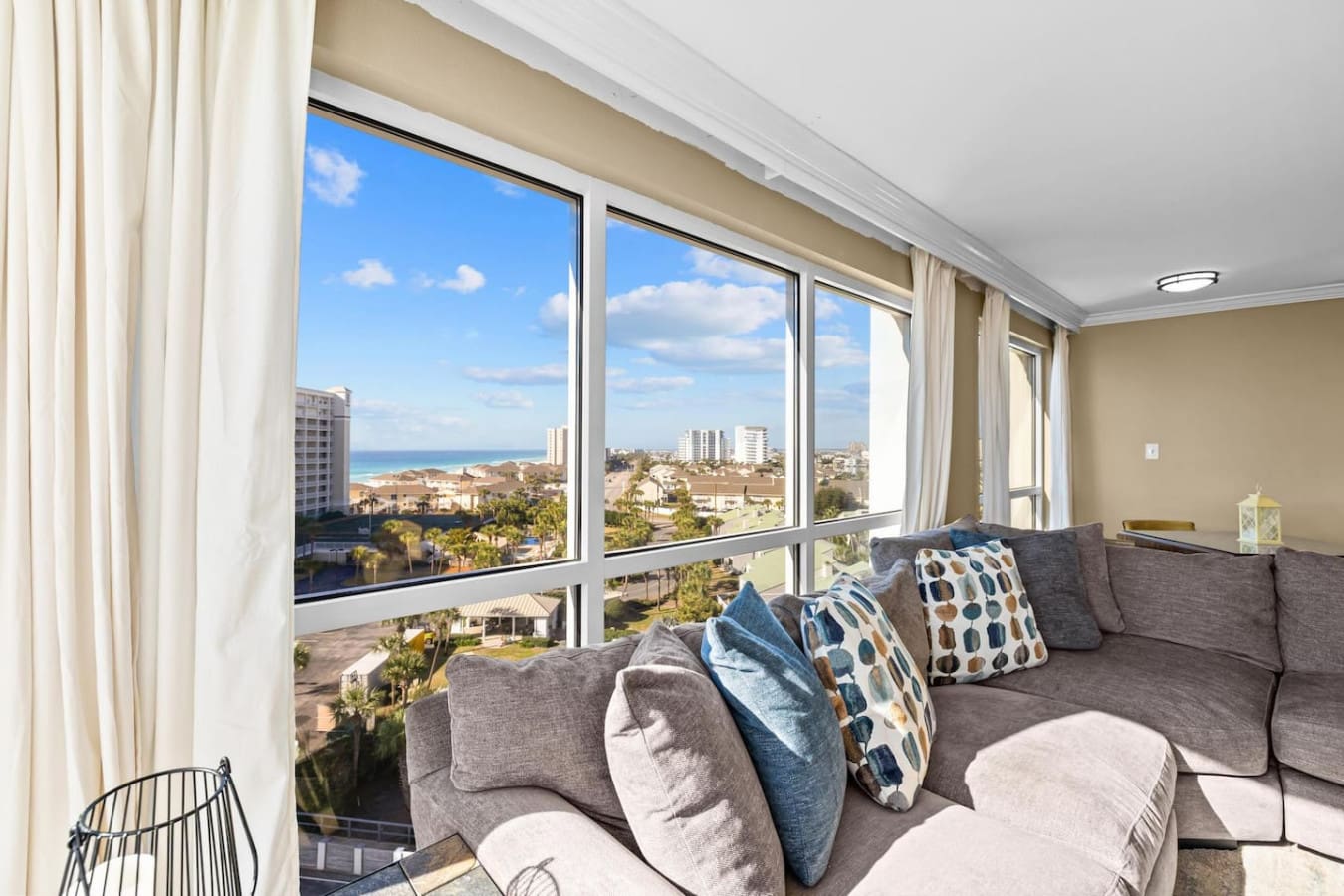 Settle into this cozy spot with a view that stretches all the way to the horizon, where you can watch the ocean from the comfort of your couch.