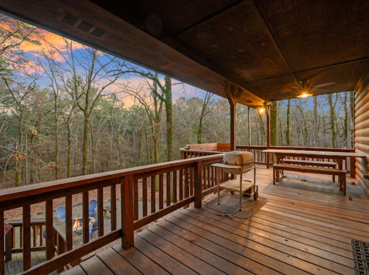 Wake up on this covered deck with forest views and endless peace and quiet.