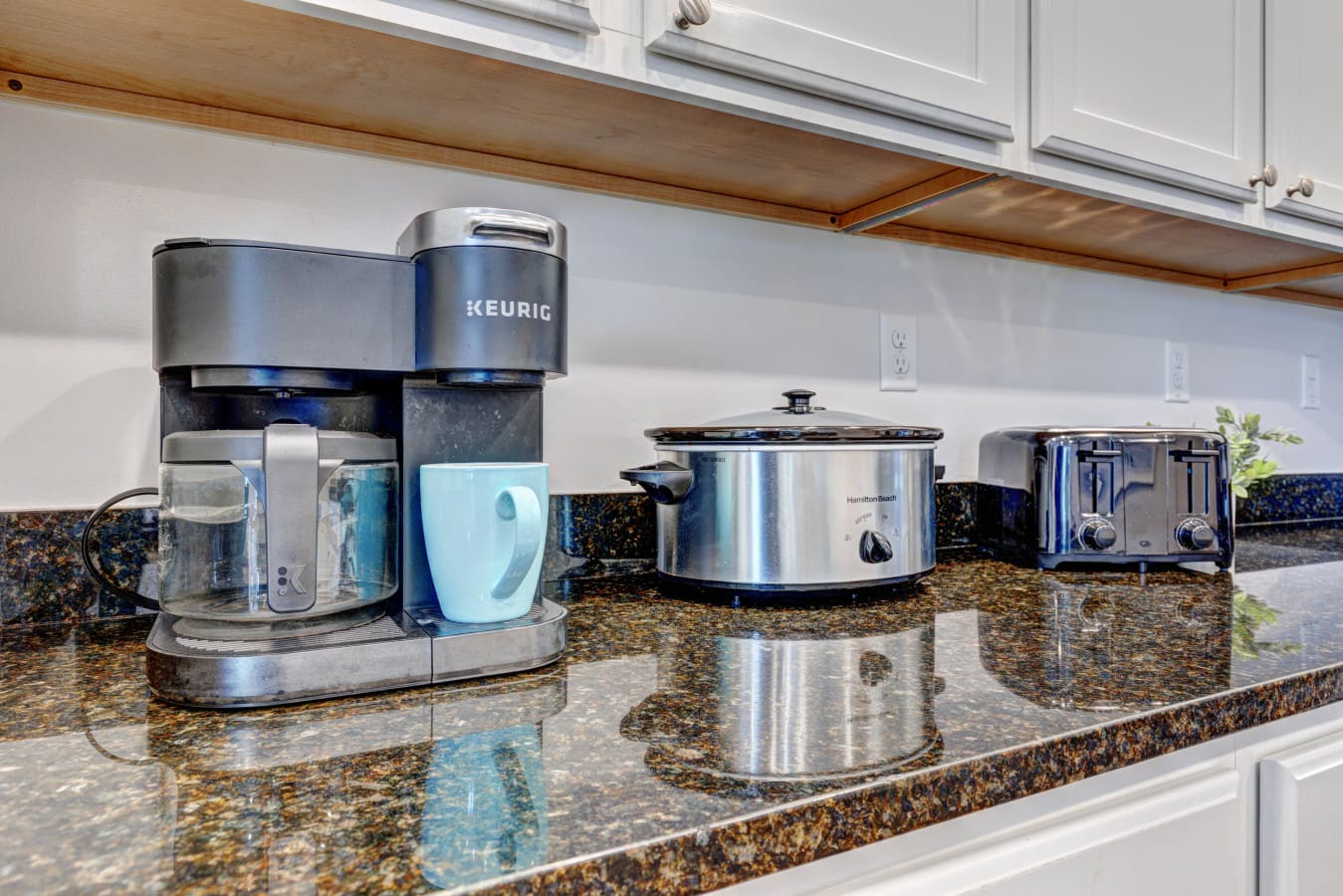 From coffee to cookware—we’ve got you covered.