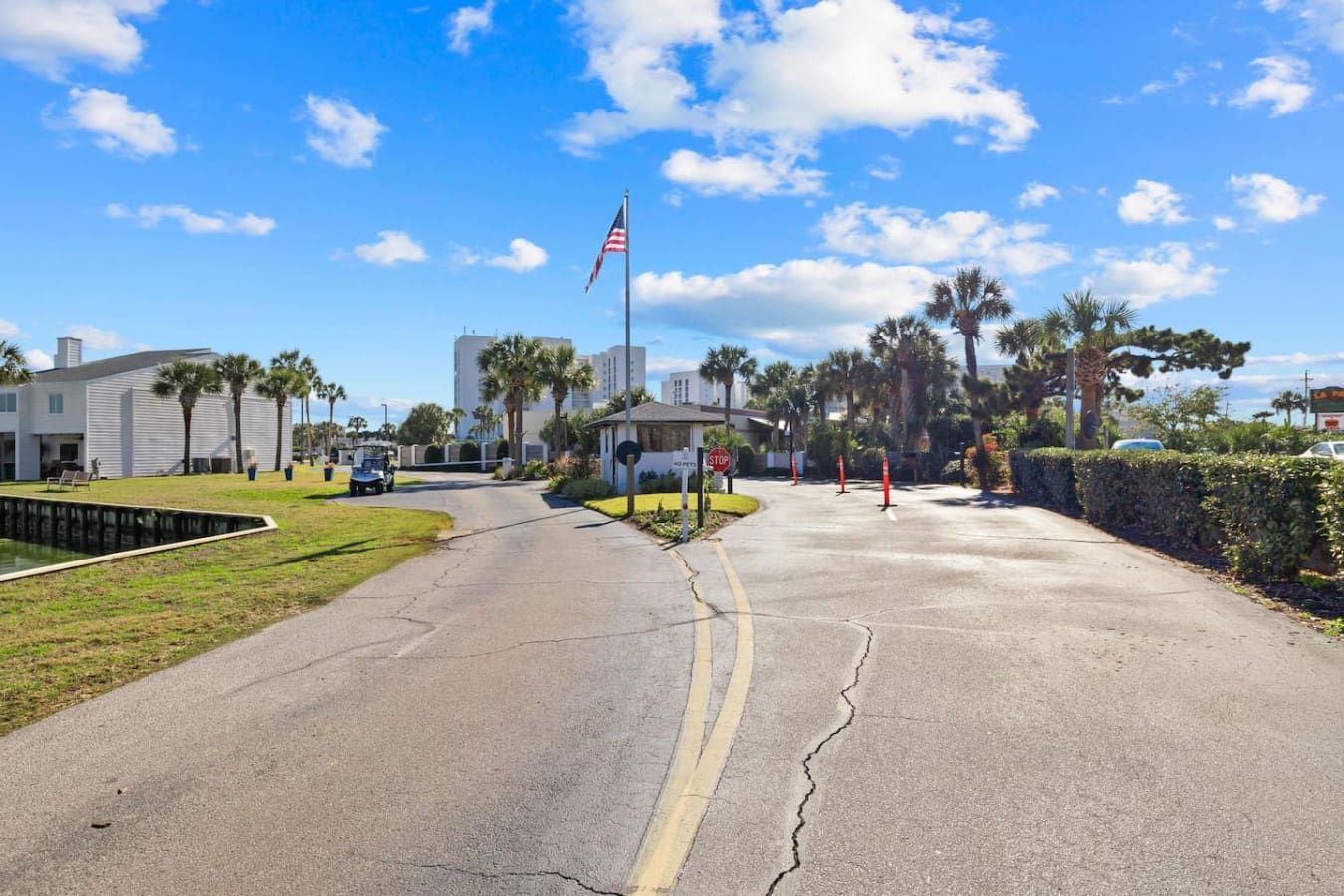 Easily accessible roads leading to the property, making arrivals and departures smooth and convenient.