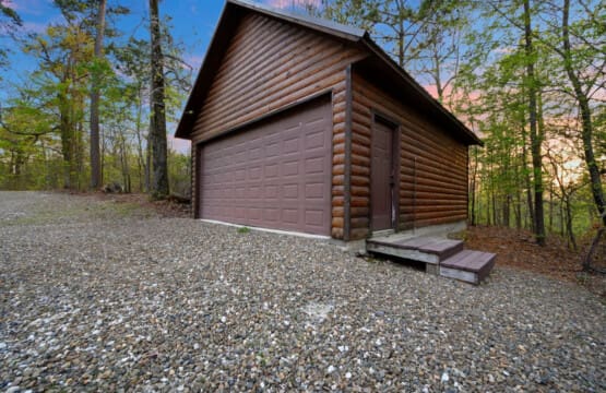 A cabin in the trees just hits different at Treetop