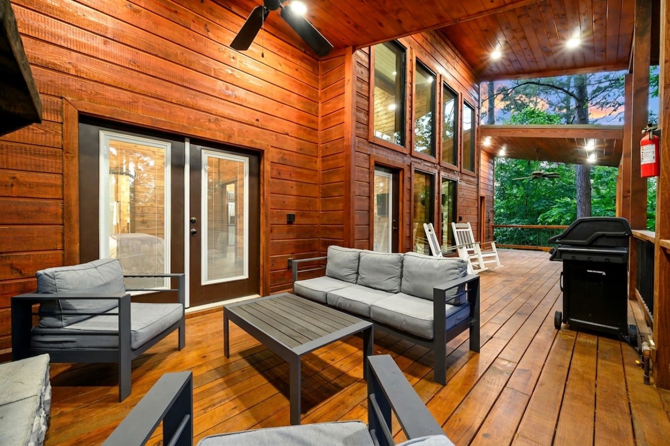 Sink into plush outdoor seating where every twilight hour feels like a retreat.