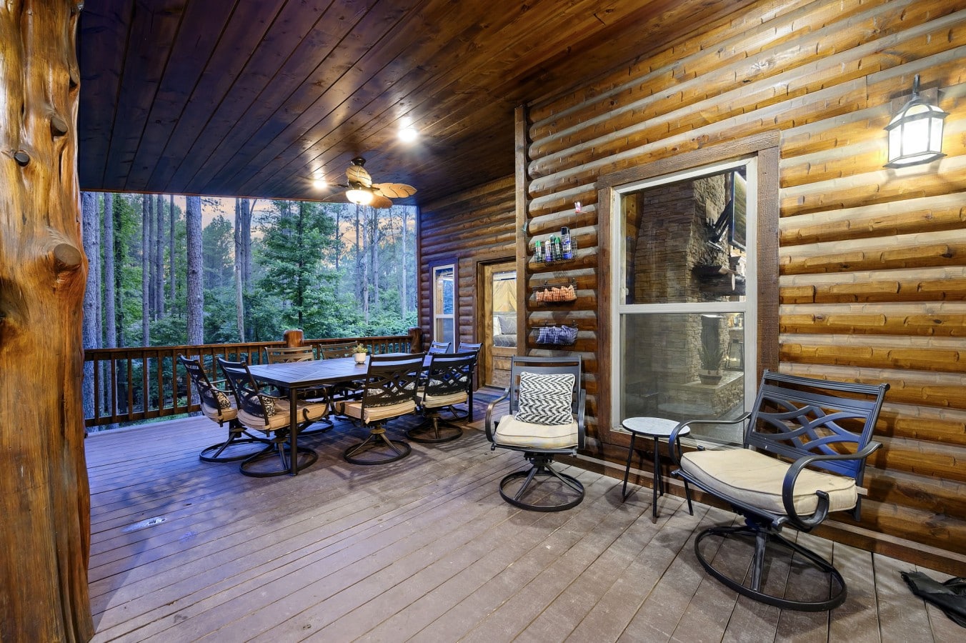 A candlelit round table and swivel loungers make the lower deck an instant favorite hangout.