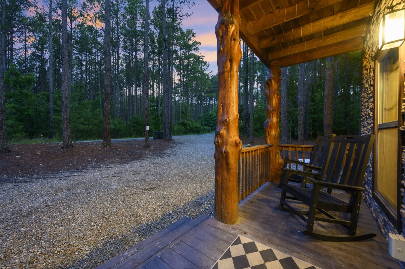 Settle into a rocking chair and watch the pine-rimmed driveway signal your total disconnection.