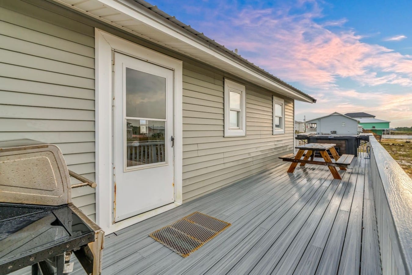 End every evening grilling out and soaking in the hot tub beneath a glowing twilight sky.
