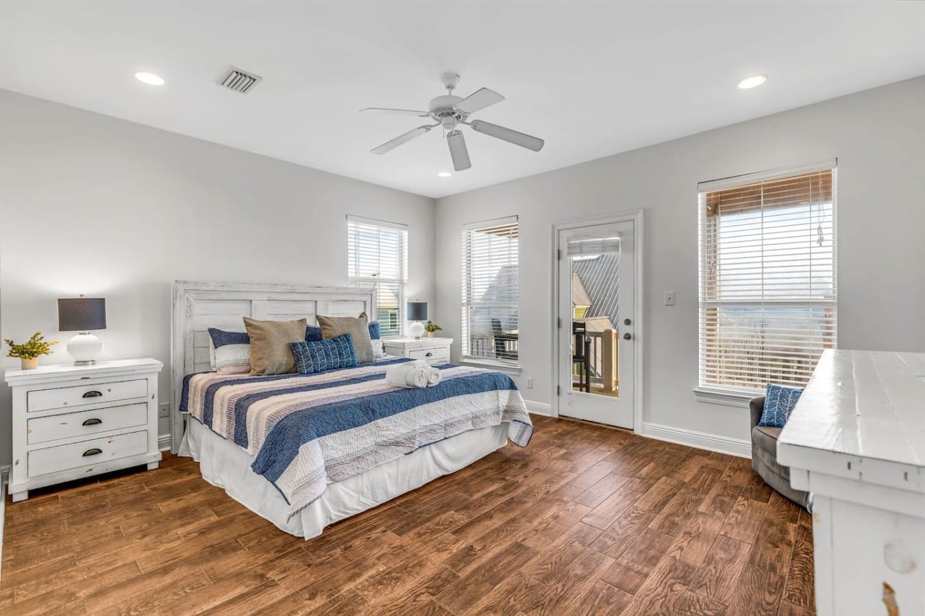 Step straight from your king bed to a private balcony for that first breath of sea air.